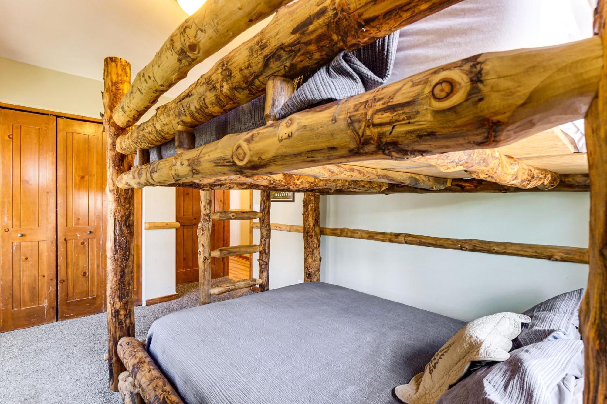 Breck Condo With Pool And Hot Tub Access Walk To Lift Breckenridge Εξωτερικό φωτογραφία